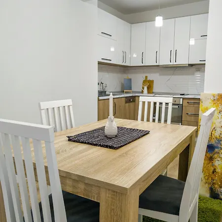 Drenak16 - 2-bedroom Comfort With Location, Balcony, Full Kitchen And Apartment Skopje